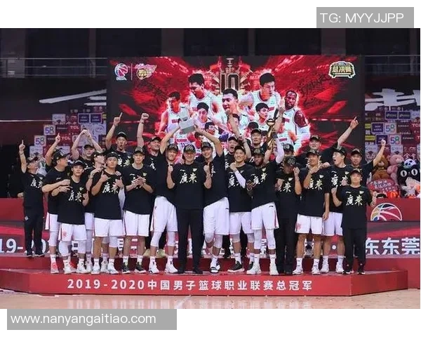 武汉篮球队实力飙升助力球队在全国力量排名中创下新高